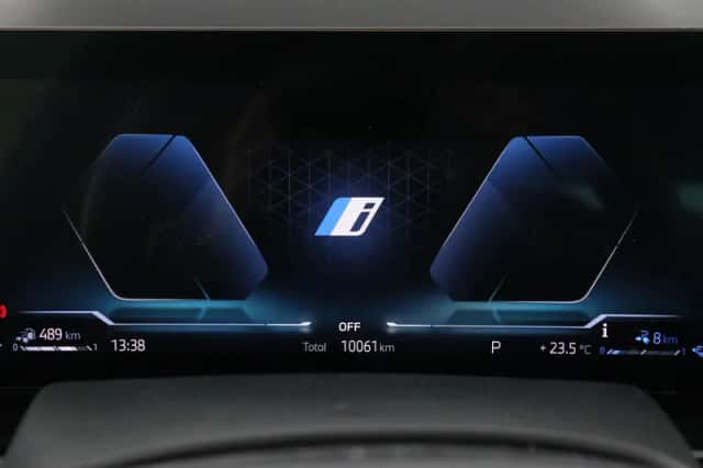 BMW X5 (2025) thumbnail 4