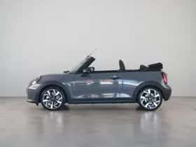 MINI Cabrio (2026) thumbnail 16