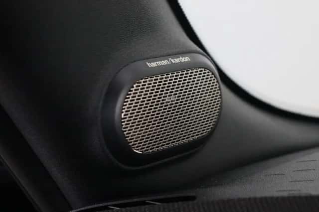 MINI Cabrio (2026) thumbnail 25