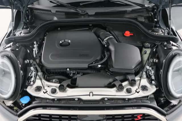 MINI Cabrio (2026) thumbnail 27