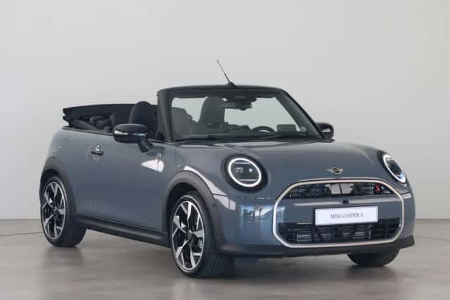 MINI Cabrio (2026) thumbnail 5