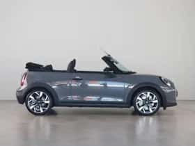 MINI Cabrio (2026) thumbnail 8