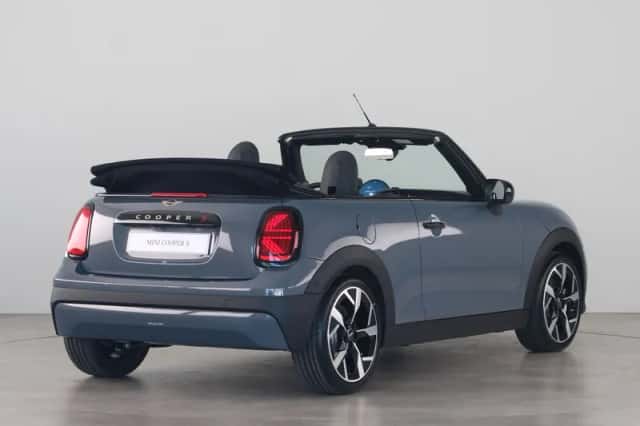 MINI Cabrio (2026) thumbnail 10