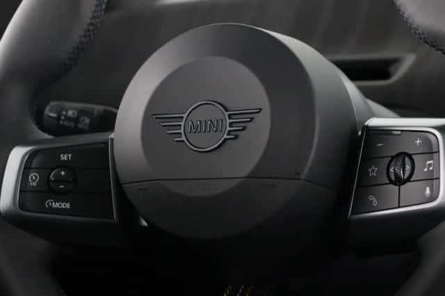 MINI Cooper (2026) thumbnail 24