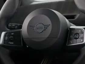 MINI Cooper (2026) thumbnail 24