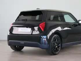 MINI Cooper (2026) thumbnail 32