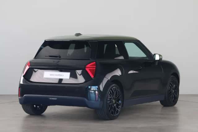 MINI Cooper (2026) thumbnail 5