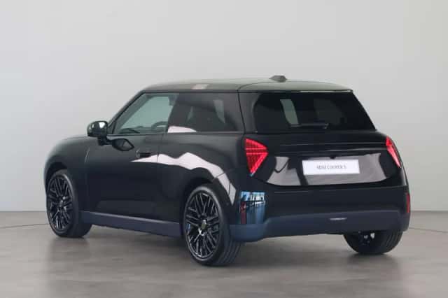 MINI Cooper (2026) thumbnail 7