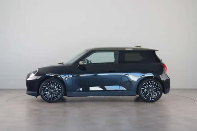 MINI Cooper (2026) thumbnail 8