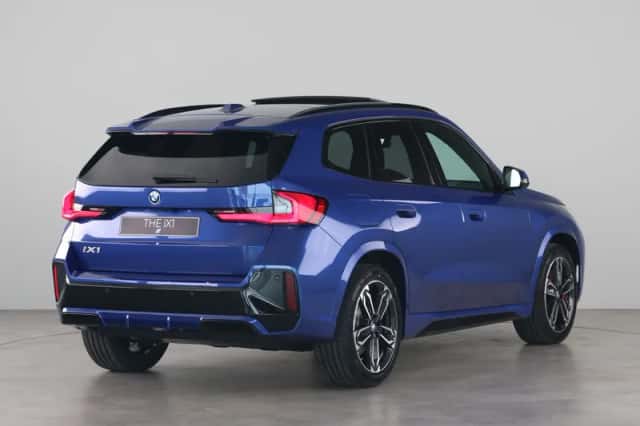 BMW iX1 (2026) thumbnail 11