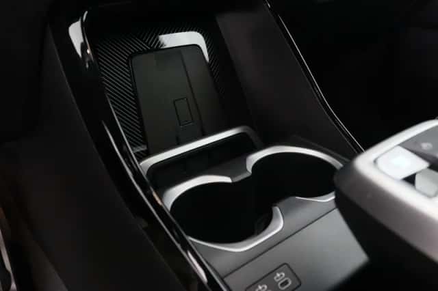 BMW iX1 (2026) thumbnail 23