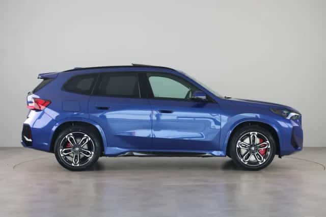 BMW iX1 (2026) thumbnail 10