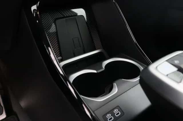 BMW iX1 (2025) thumbnail 23
