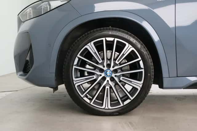 BMW iX1 (2025) thumbnail 24