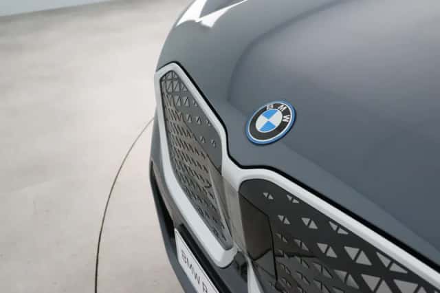 BMW iX1 (2025) thumbnail 29
