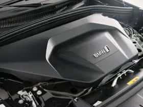 BMW iX1 (2025) thumbnail 6