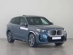 BMW iX1 (2025) thumbnail 9