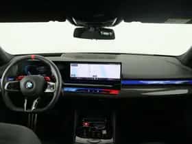 BMW M5 (2025) thumbnail 15