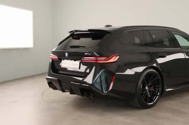BMW M5 (2025) thumbnail 22