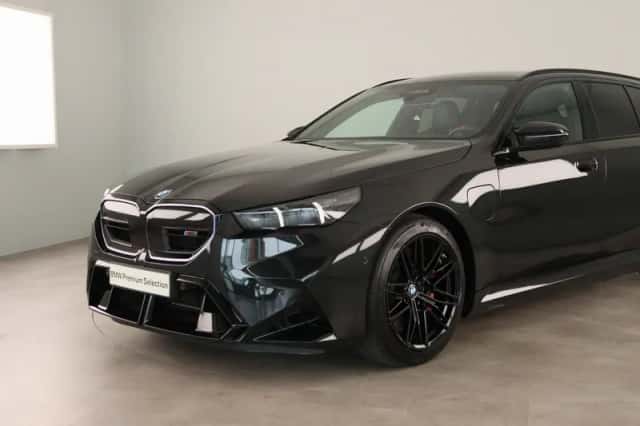 BMW M5 (2025) thumbnail 25