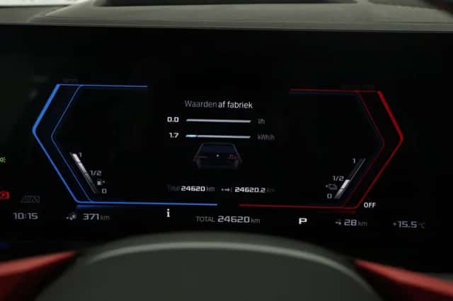 BMW M5 (2025) thumbnail 4