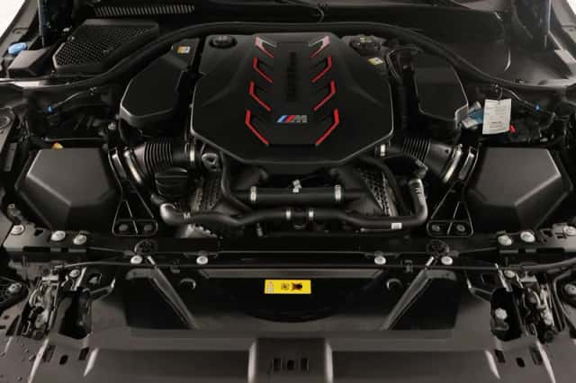 BMW M5 (2025) thumbnail 5