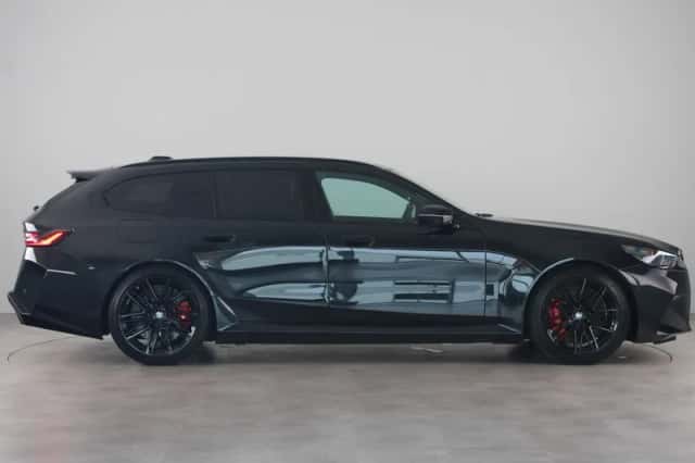 BMW M5 (2025) thumbnail 10