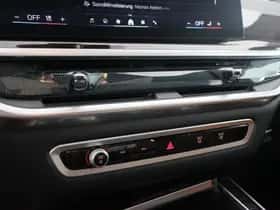 BMW X5 (2025) thumbnail 11