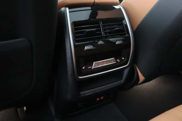 BMW X5 (2025) thumbnail 30