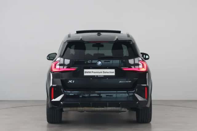 BMW X1 (2025) thumbnail 6