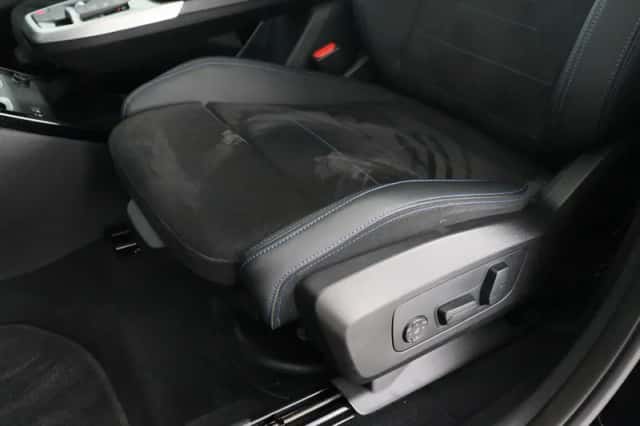 BMW X1 (2025) thumbnail 9