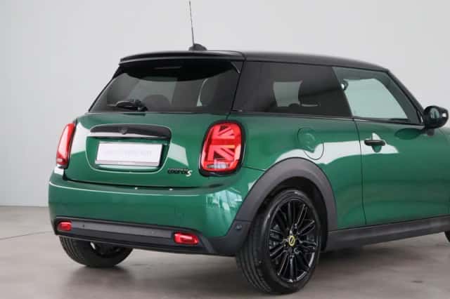 MINI Electric (2021) thumbnail 22