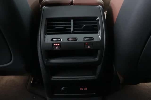BMW X5 (2025) thumbnail 27