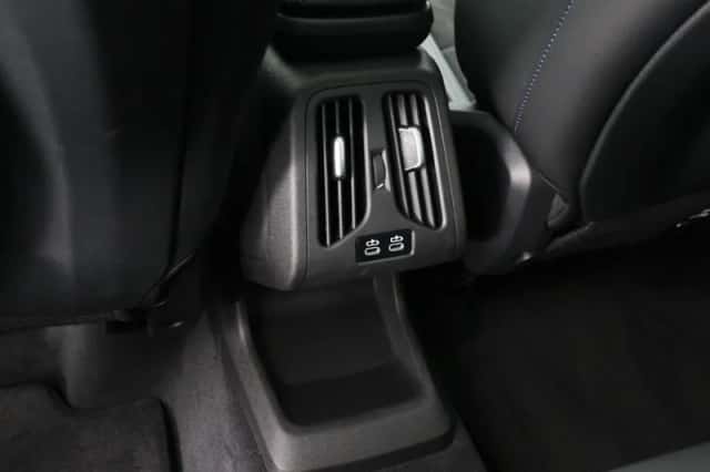 BMW X1 (2025) thumbnail 32