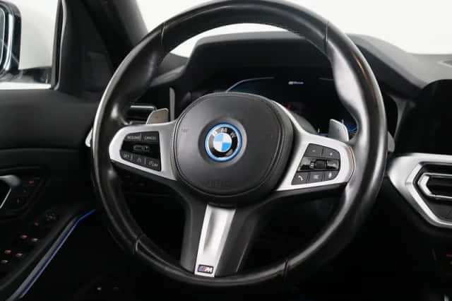 BMW 3-Serie (2022) thumbnail 2