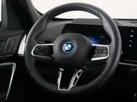 BMW X1 (2025) thumbnail 2