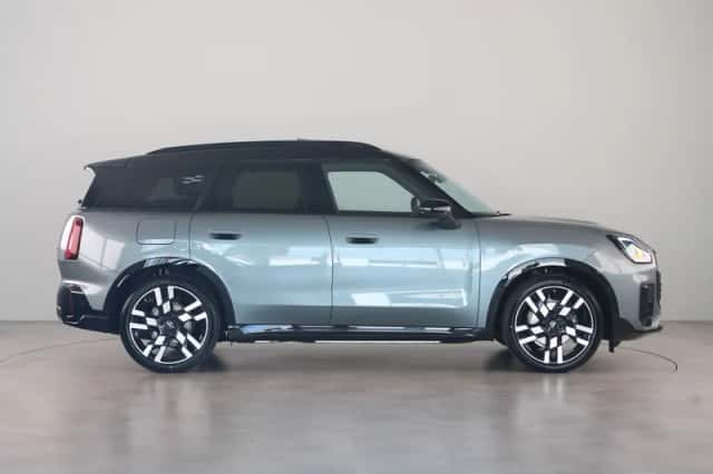 MINI Countryman (2026) thumbnail 4