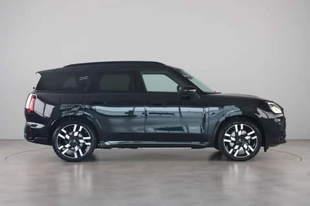 MINI Countryman (2026) thumbnail 4
