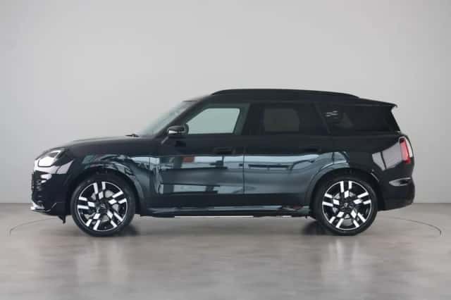 MINI Countryman (2026) thumbnail 8
