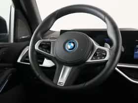 BMW X5 (2025) thumbnail 2