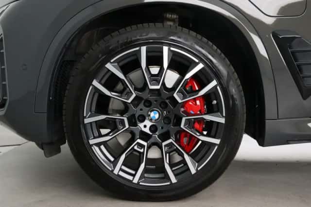 BMW X5 (2025) thumbnail 23