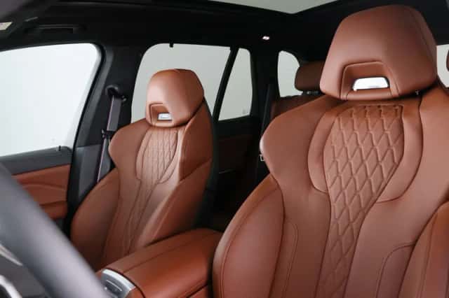 BMW X5 (2025) thumbnail 6