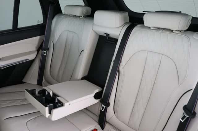 BMW X5 (2025) thumbnail 22