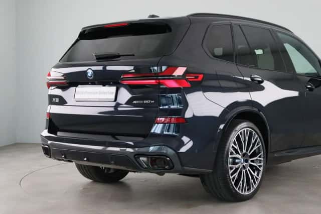 BMW X5 (2025) thumbnail 26