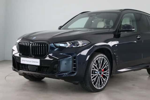 BMW X5 (2025) thumbnail 29