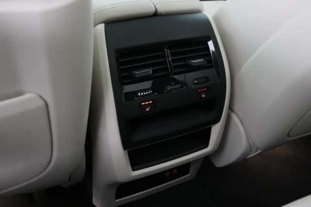 BMW X5 (2025) thumbnail 37