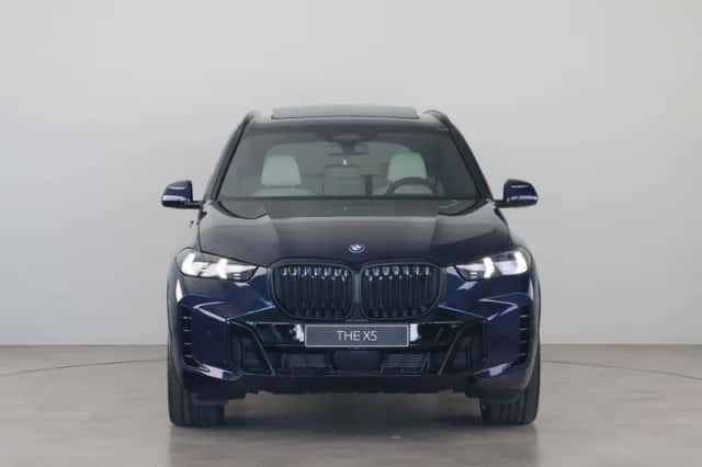 BMW X5 (2026) thumbnail 2