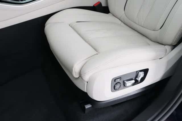 BMW X5 (2026) thumbnail 15