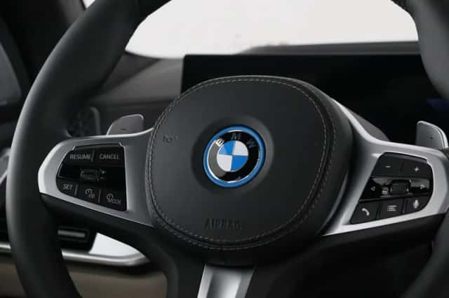 BMW X5 (2026) thumbnail 25