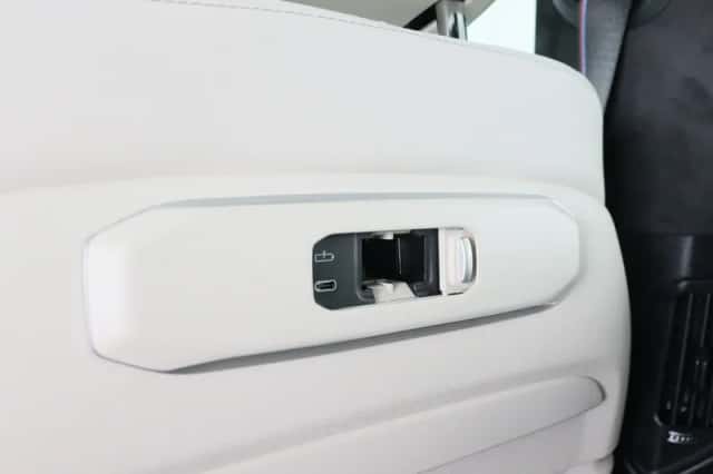 BMW X5 (2026) thumbnail 27